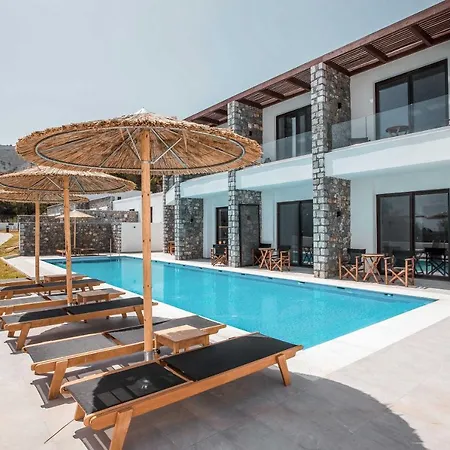 Terra Pietra Luxury & Villa Lardos