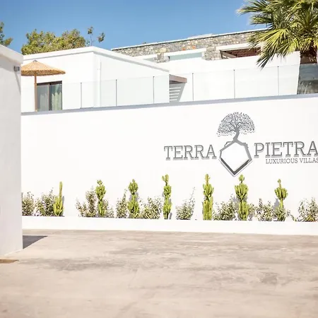 Willa Terra Pietra Luxury & Lardos